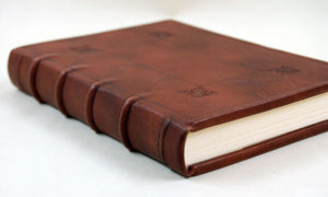 encuadernación en piel